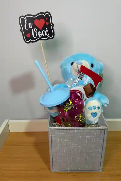 cesta doce abraço infantil Mabel Cestas Brasilia Cesta dia das maes cesta dia dos namorados 1